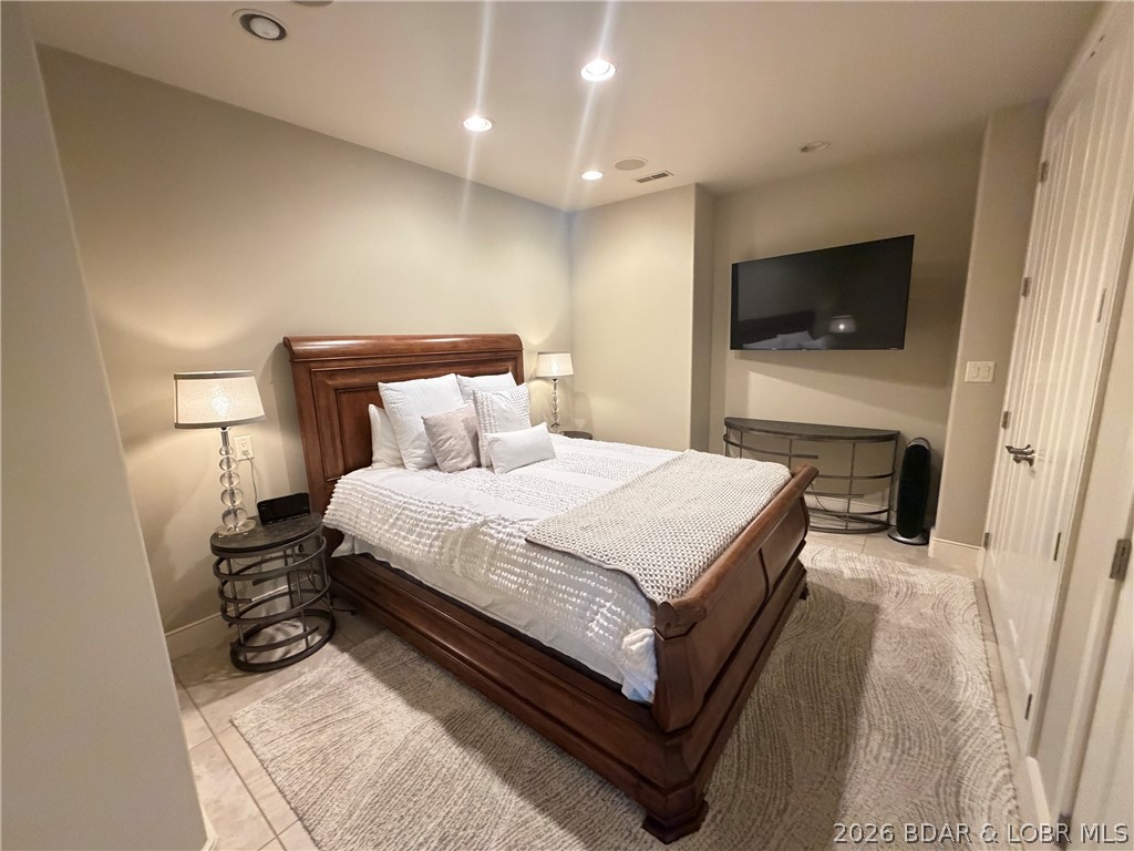 Forestridge Village At Shawnee - Residential
