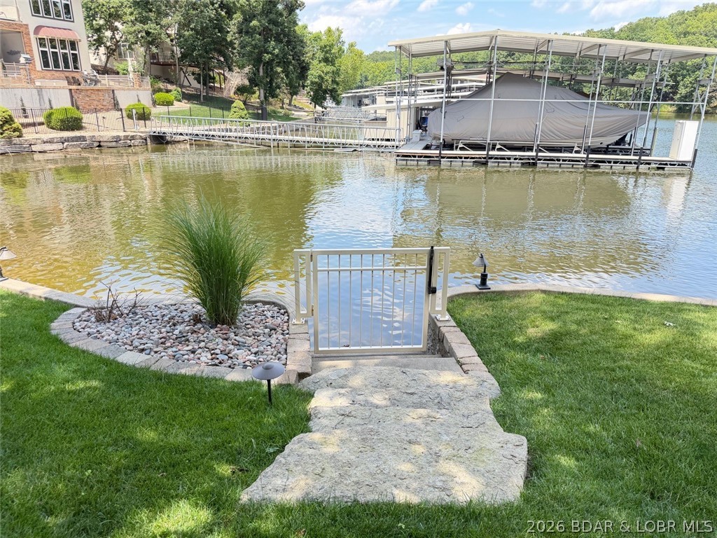 Forestridge Village At Shawnee - Residential