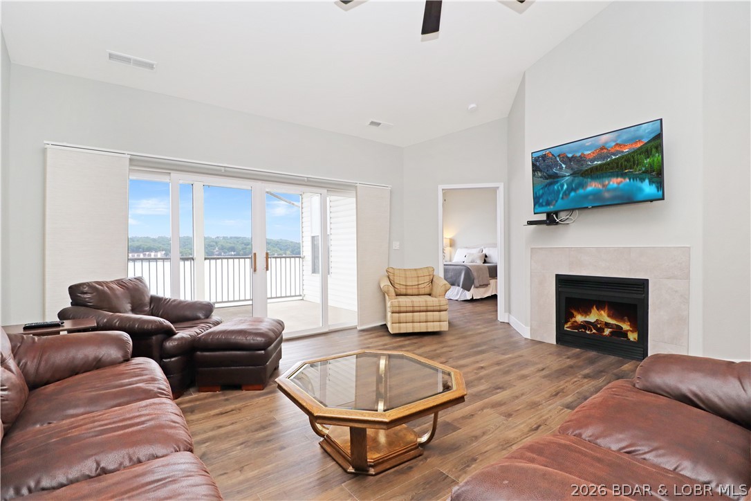 Isla Del Sol - Residential