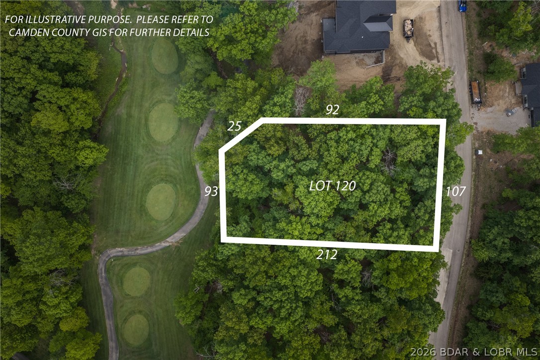 Your chance to have a homesite on one of the nicest golf courses in the Midwest. The Club at Porto Cima is extraordinary and the homes they are building on this course are the same.  The lots have been selling fast and this is a good one!  The lifestyle that has been created in the community is unduplicatable. This lot is situated on the course and features great golf course views. It is a short distance to both the marina and clubhouse. Buy your lot today and start planning your home of tomorrow. Gentle lot with great access and topography. Different types of memberships available.