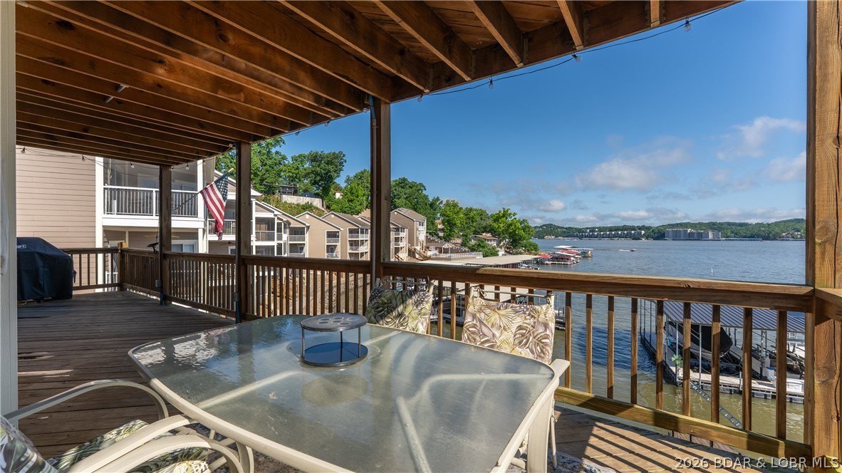 Harbor One - Residential