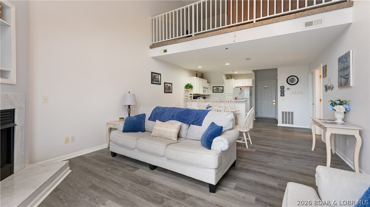 Ledges - Residential