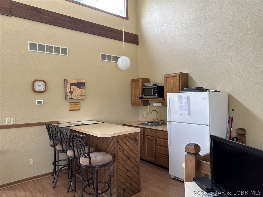Jonathans Landing - Residential