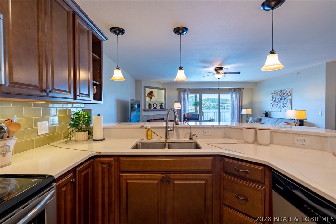 Miramar Condominium - Residential