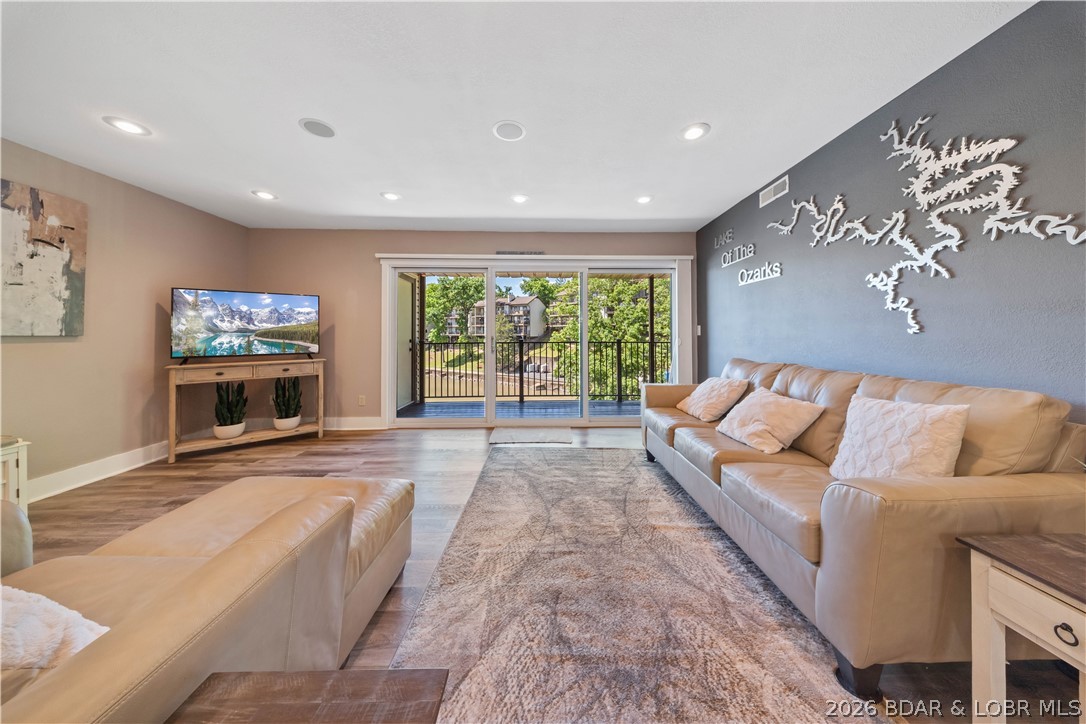 Waters Edge Condominium - Residential