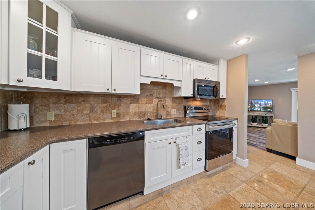 Waters Edge Condominium - Residential