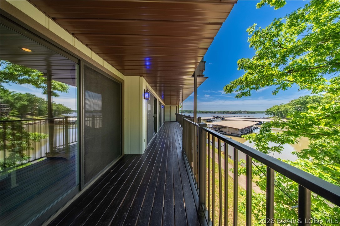 Waters Edge Condominium - Residential