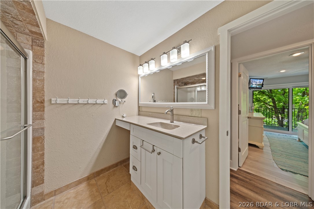 Waters Edge Condominium - Residential