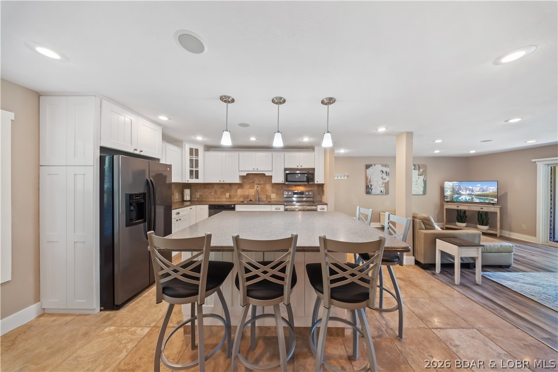 Waters Edge Condominium - Residential