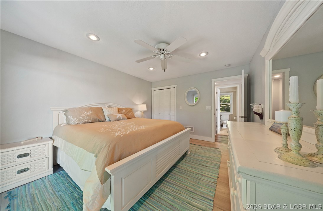 Waters Edge Condominium - Residential