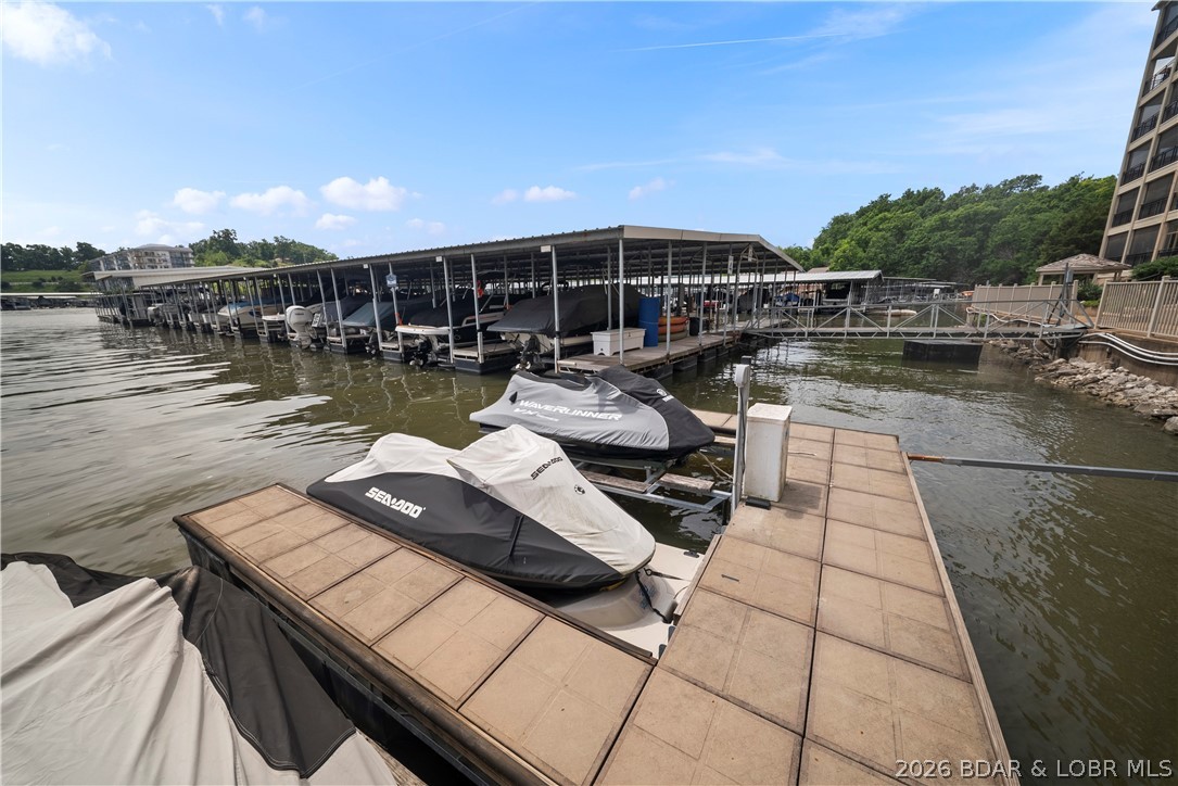 The Falls Condo - East Shore - Residential