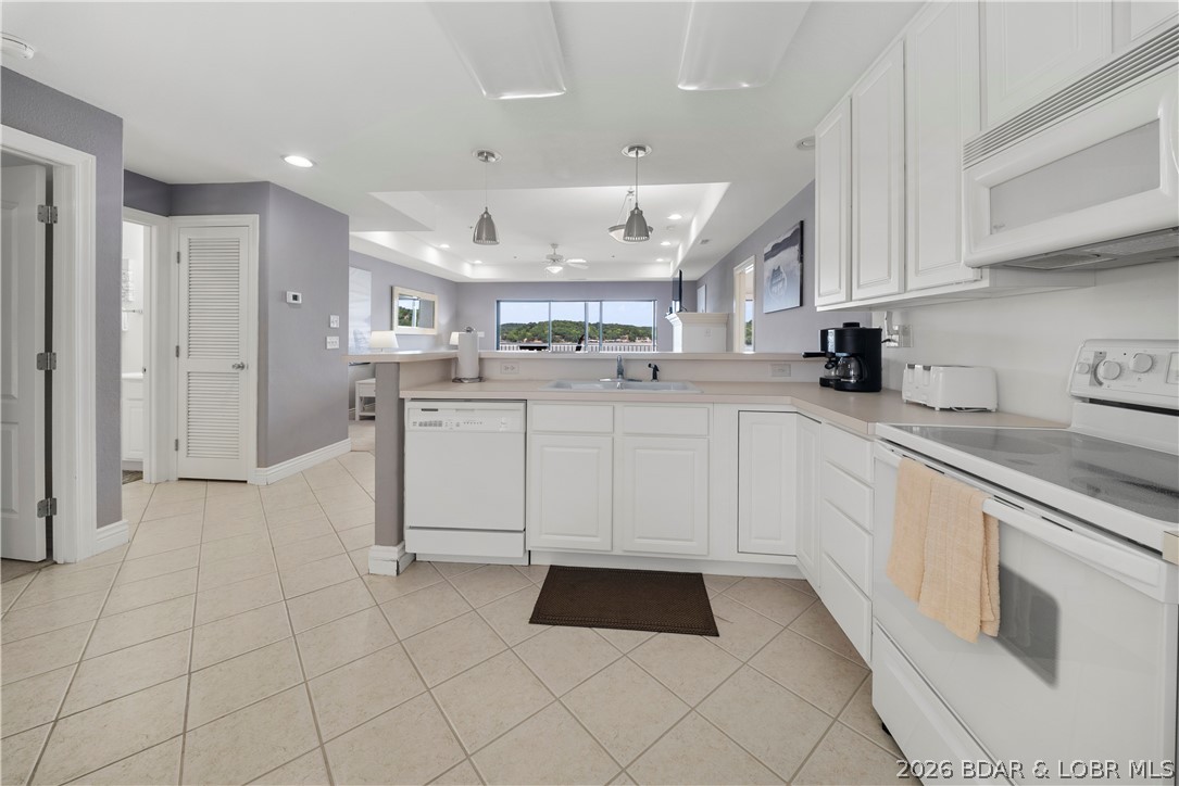 The Falls Condo - East Shore - Residential