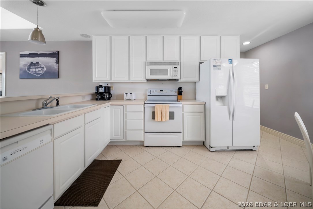 The Falls Condo - East Shore - Residential