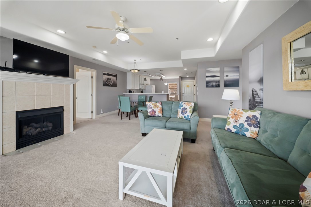 The Falls Condo - East Shore - Residential