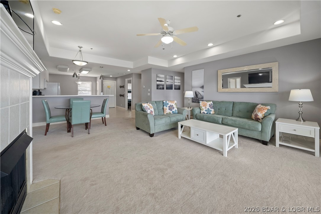The Falls Condo - East Shore - Residential