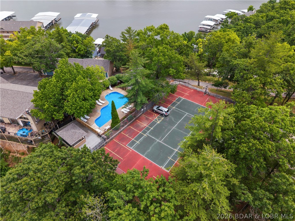 The Falls Condo - East Shore - Residential