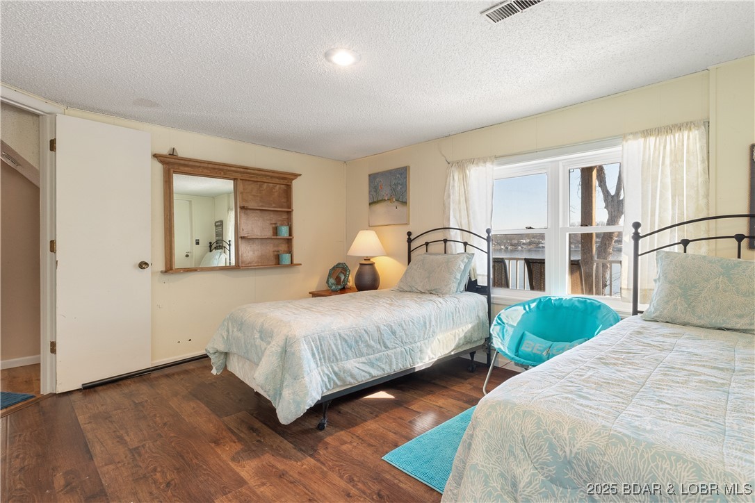 Isle of Harts - Residential