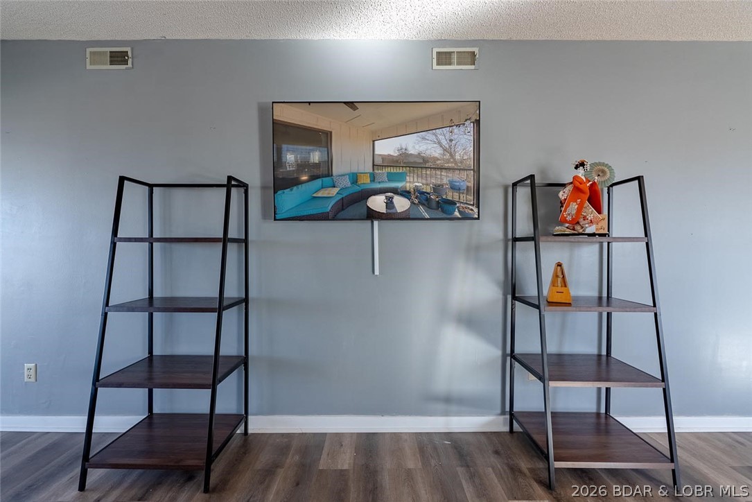 Four Seasons Racqt-Cntry Club - Residential