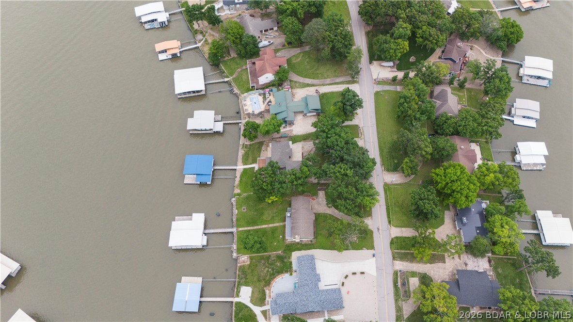 Cobbs Chimney Point - Residential
