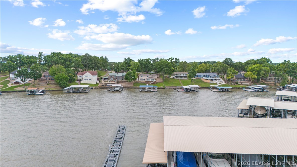 Cobbs Chimney Point - Residential