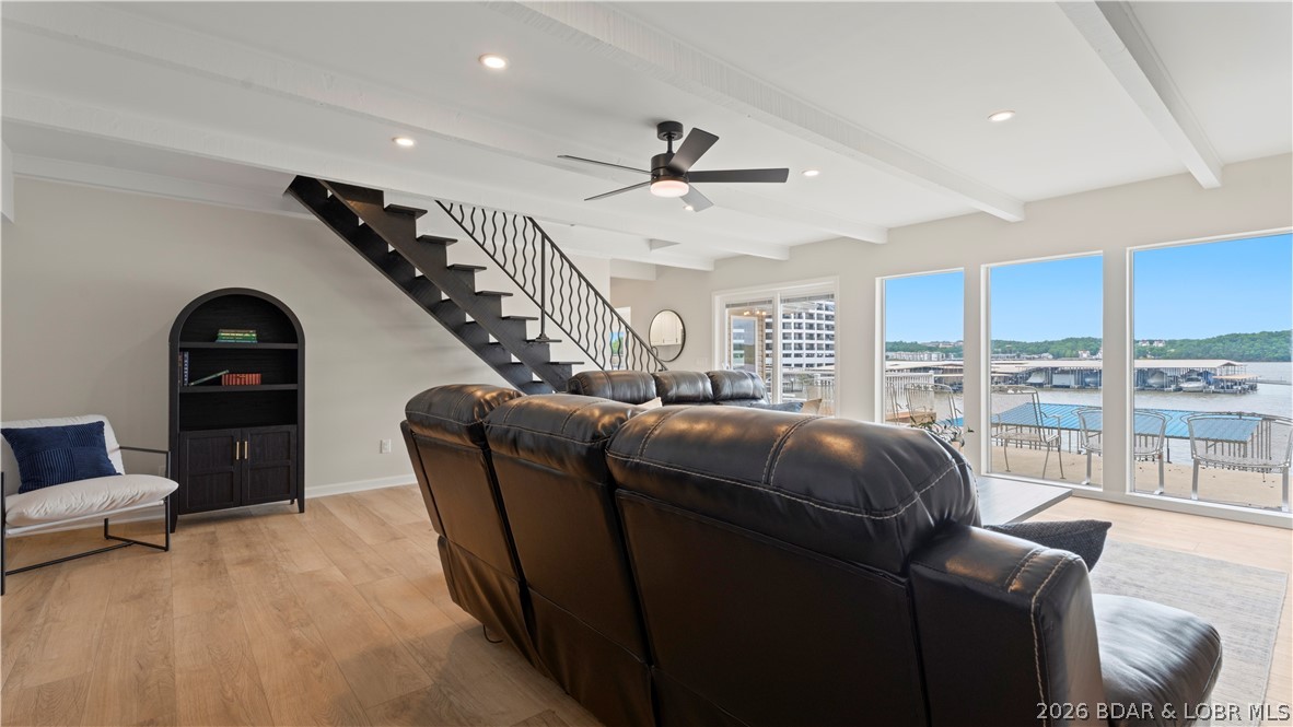 Cobbs Chimney Point - Residential