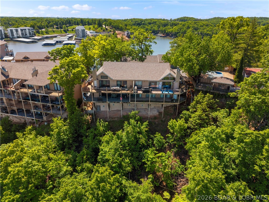 The Falls Condo - Residential