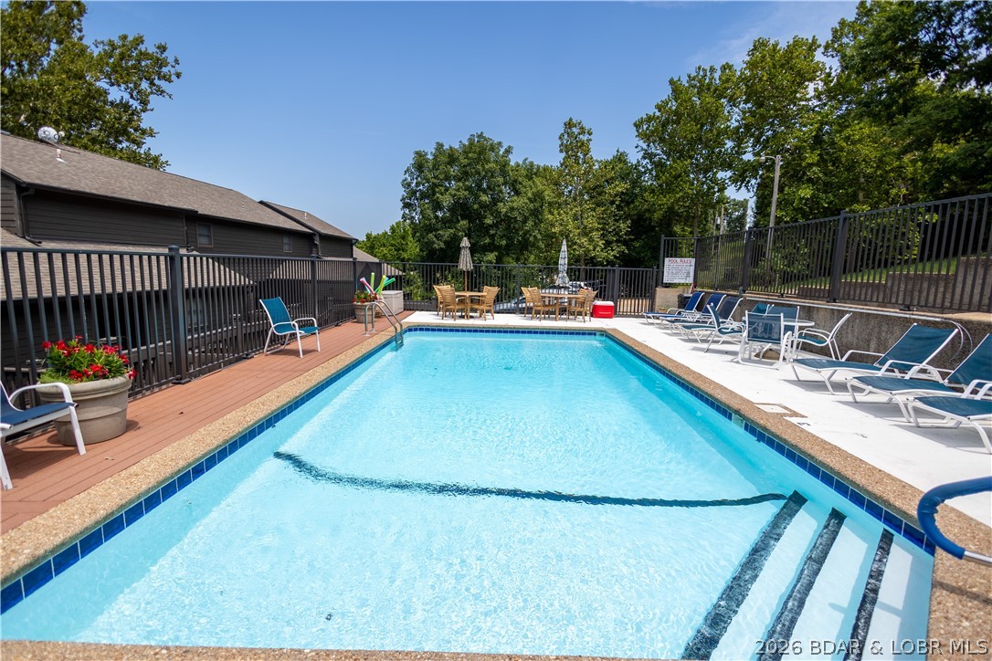 Sycamore Point Condominium - Residential
