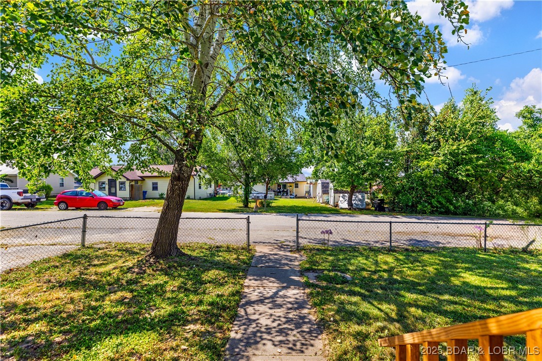 Lyons - Residential