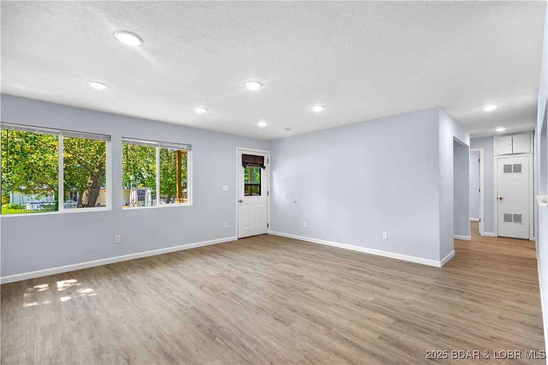 Lyons - Residential
