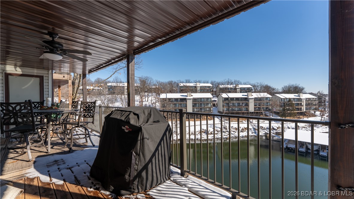Waters Edge Condominium - Residential