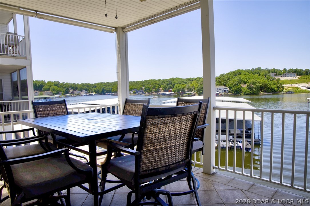 Newport Condominium - Residential