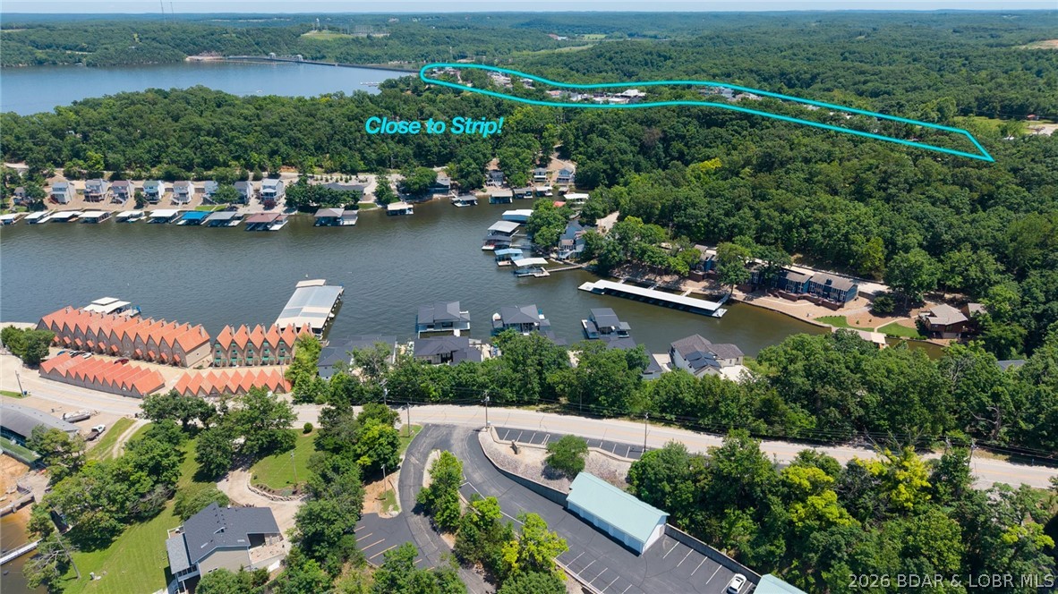 Newport Condominium - Residential