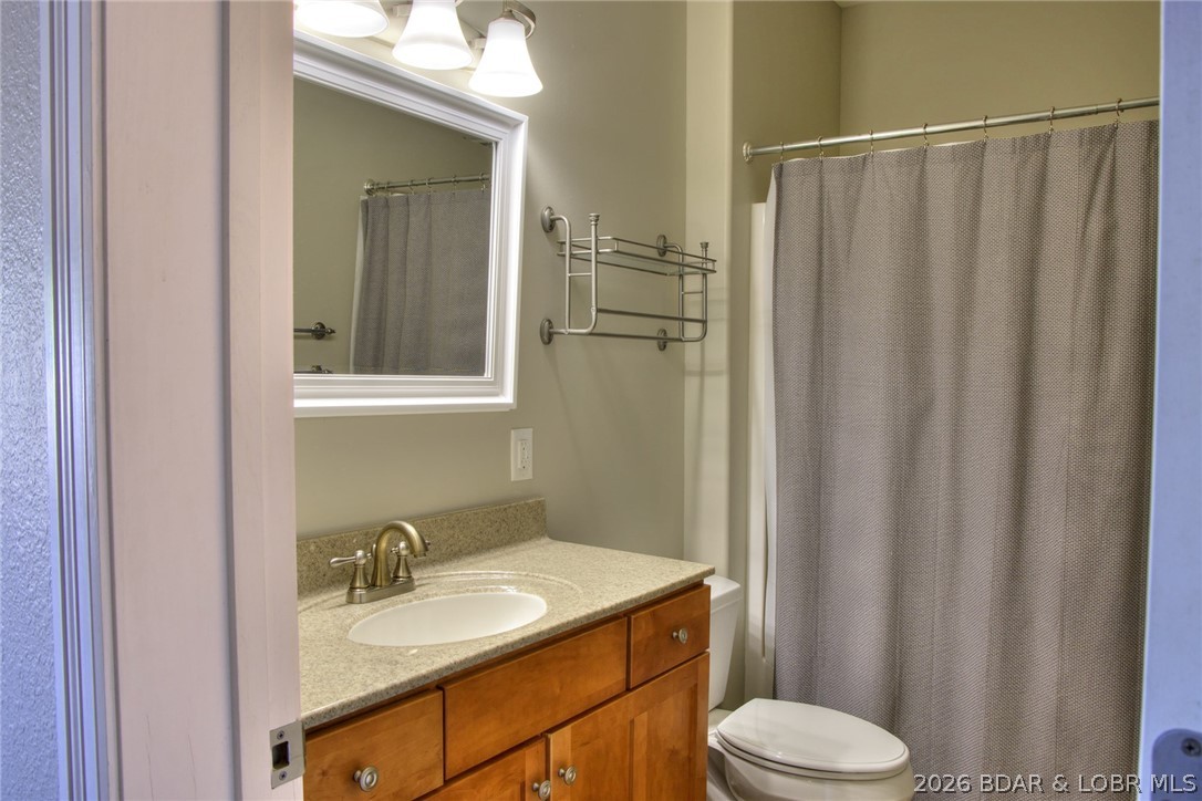 Newport Condominium - Residential