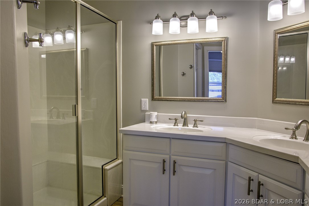 Newport Condominium - Residential