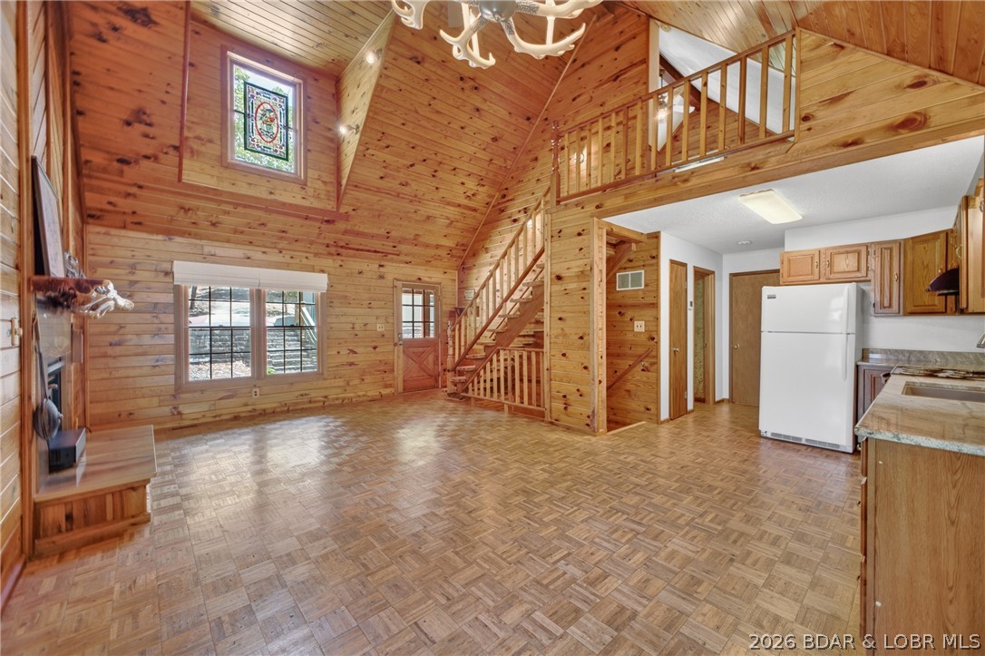 El Tampa Acres - Residential