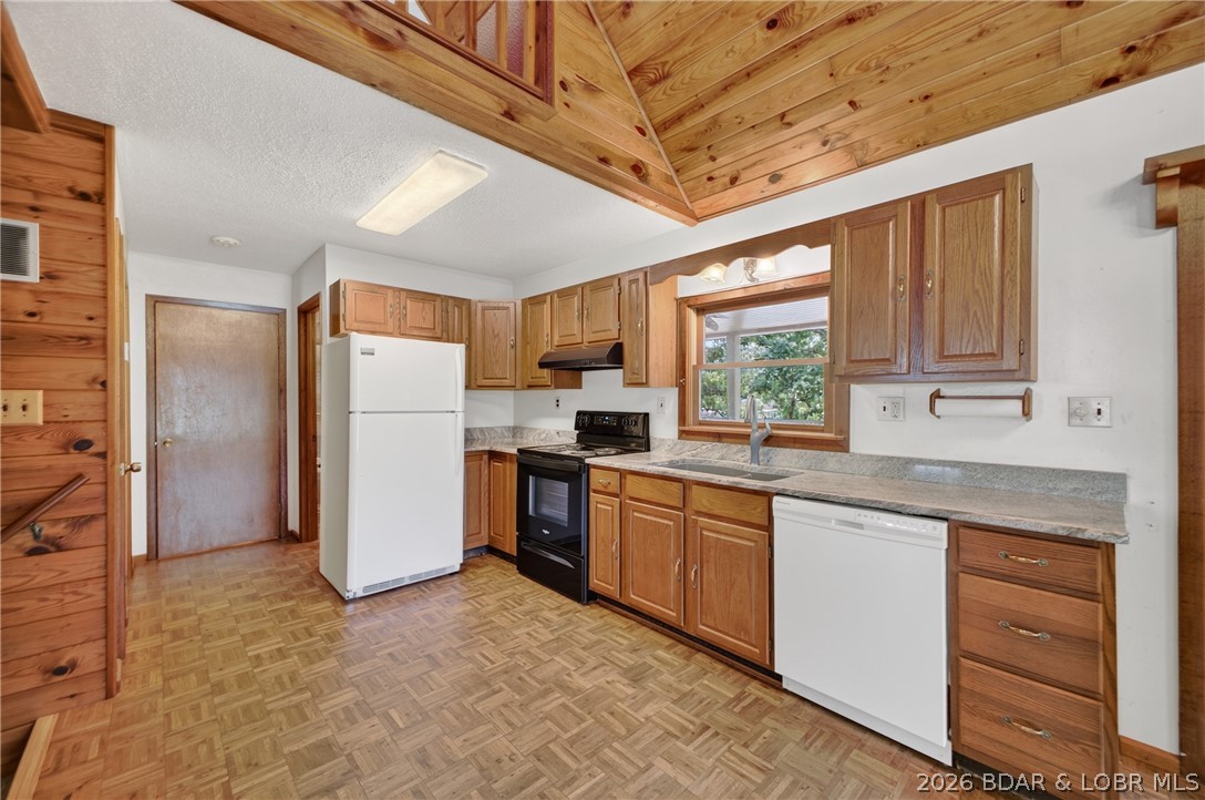 El Tampa Acres - Residential