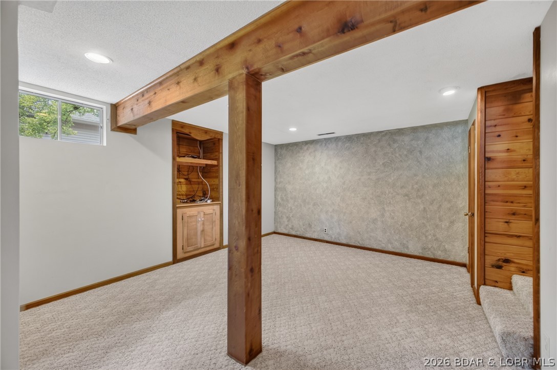 El Tampa Acres - Residential
