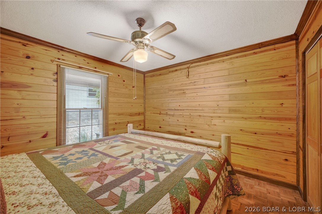 El Tampa Acres - Residential