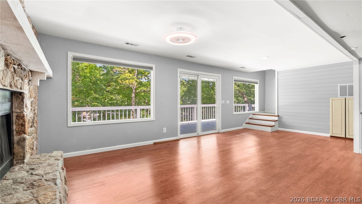 El Tampa Acres - Residential