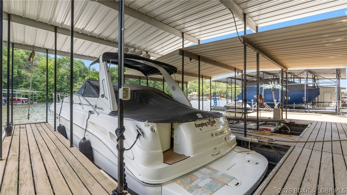 El Tampa Acres - Residential
