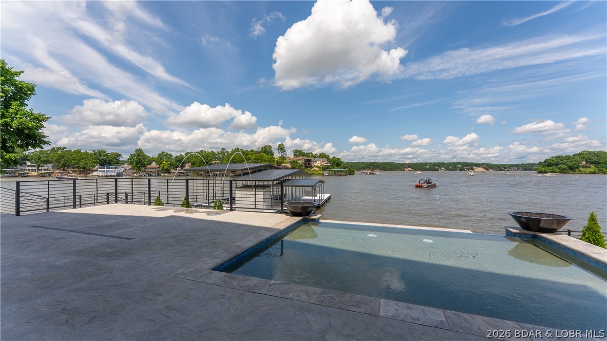 Casas Del Lago - Residential
