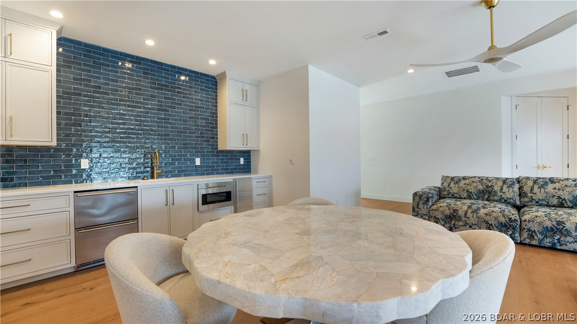 Casas Del Lago - Residential
