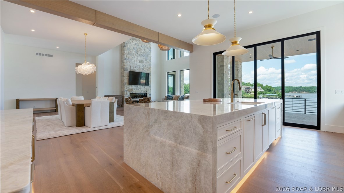 Casas Del Lago - Residential