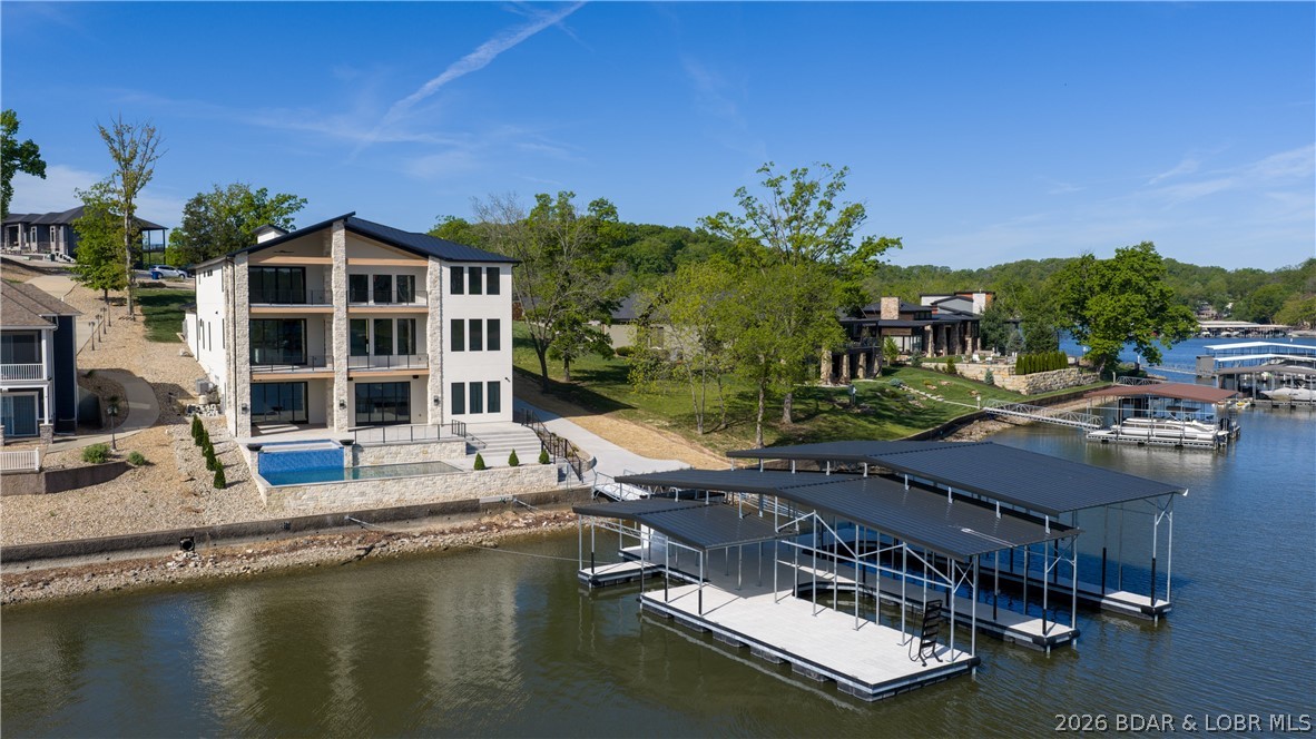Casas Del Lago - Residential