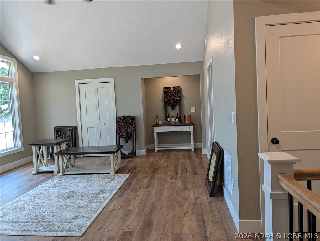 Coffman Bend #13 - Residential