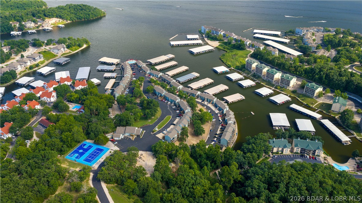 Southwood Shores Condominium - Residential