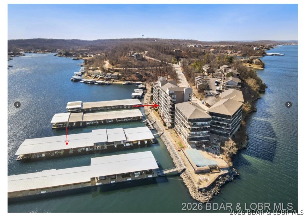 The Falls Condo - Residential