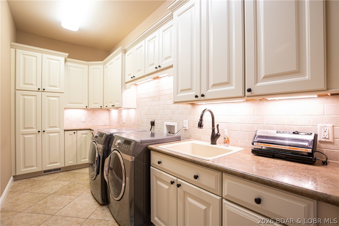Beacon Pointe - Residential