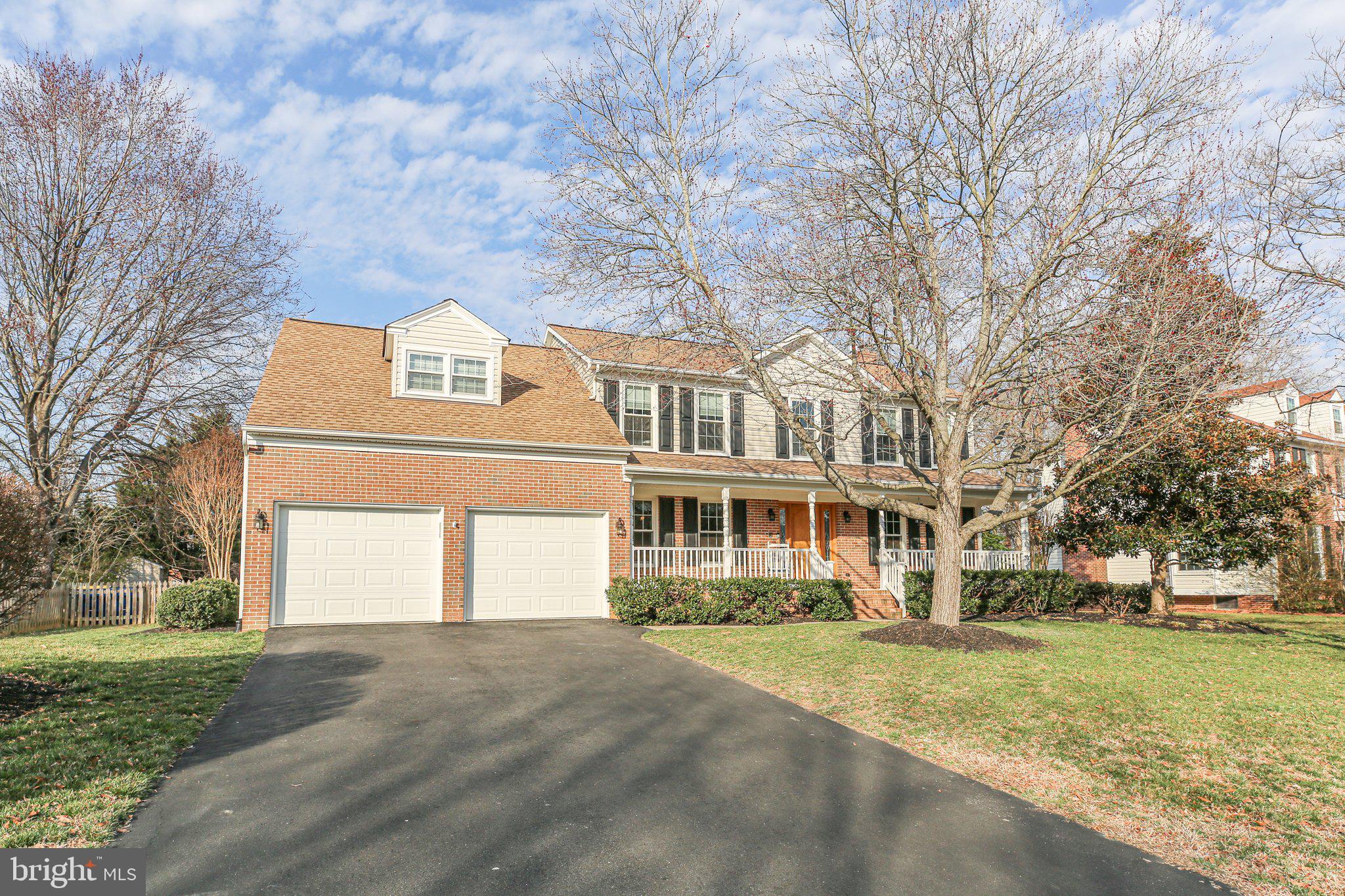 FOX POINT - Residential
