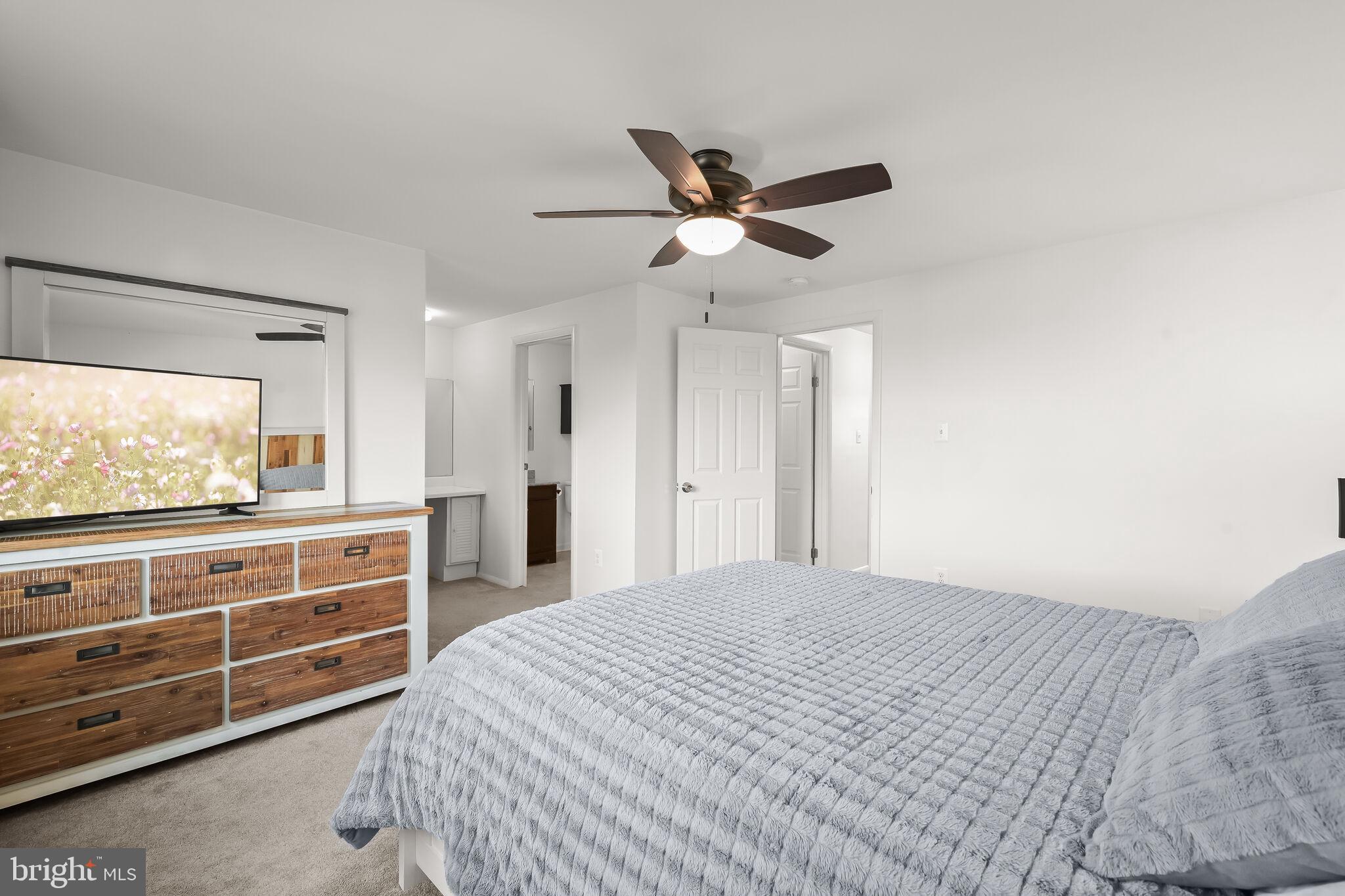 AMBER MEADOWS - Residential